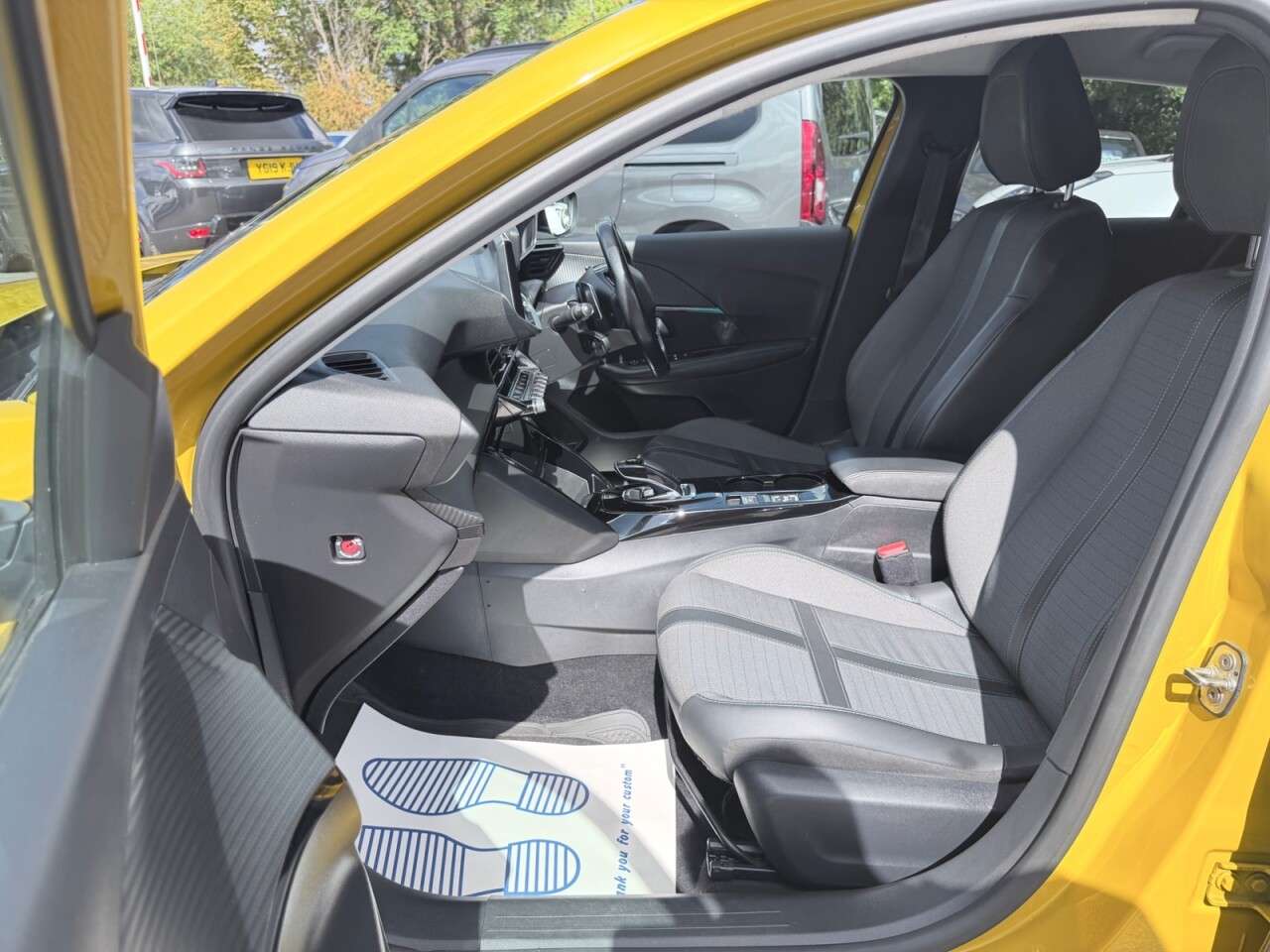 2020 PEUGEOT 208 2020 PEUGEOT 208