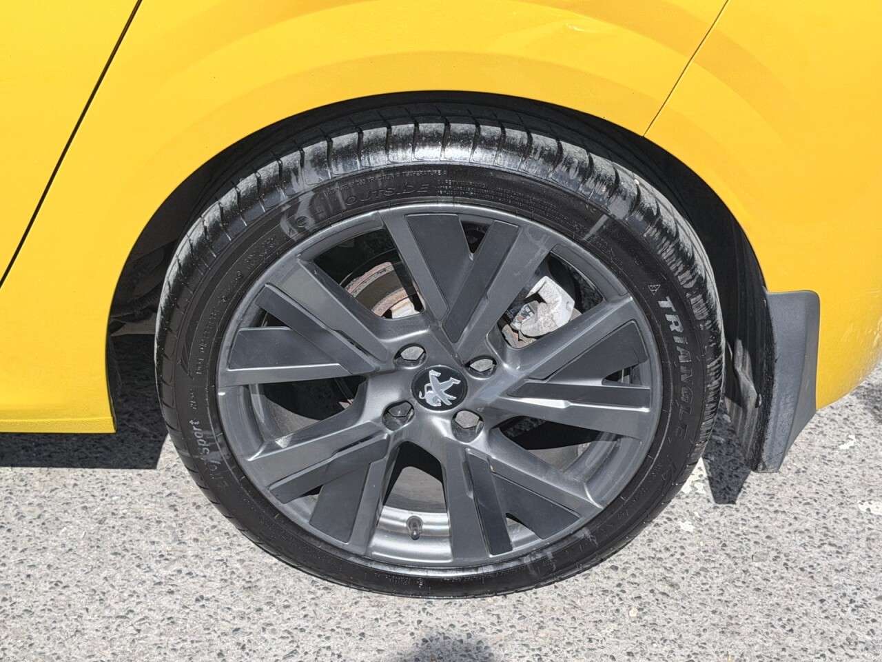 2020 PEUGEOT 208 2020 PEUGEOT 208