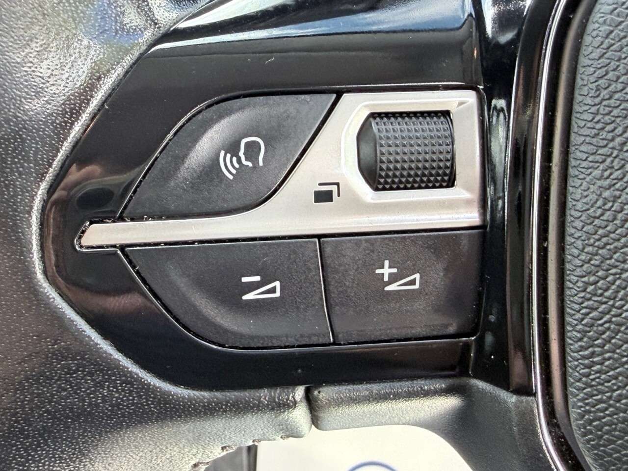 2020 PEUGEOT 208 2020 PEUGEOT 208