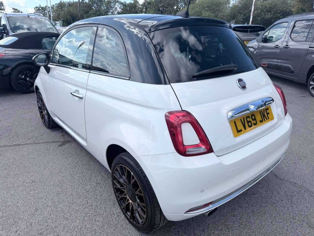 2019 FIAT 500 2019 FIAT 500
