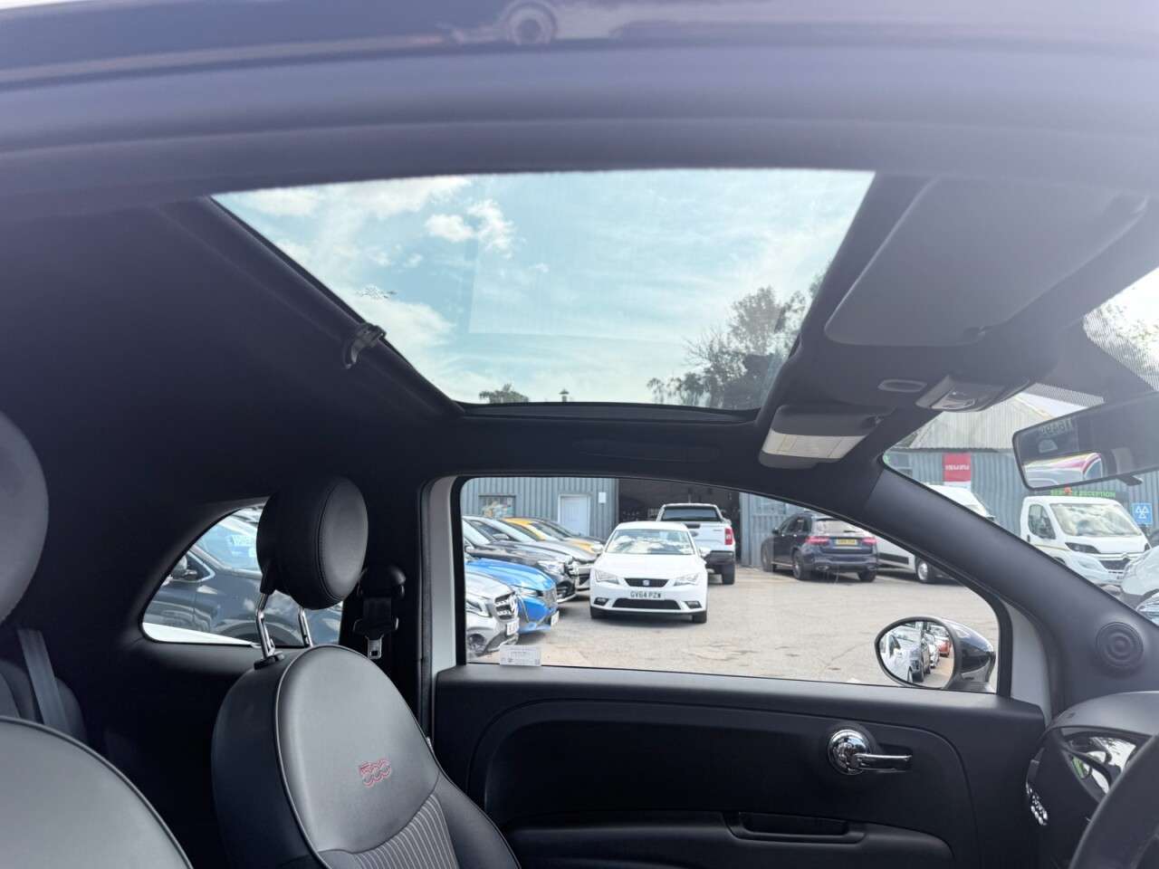 2019 FIAT 500 2019 FIAT 500