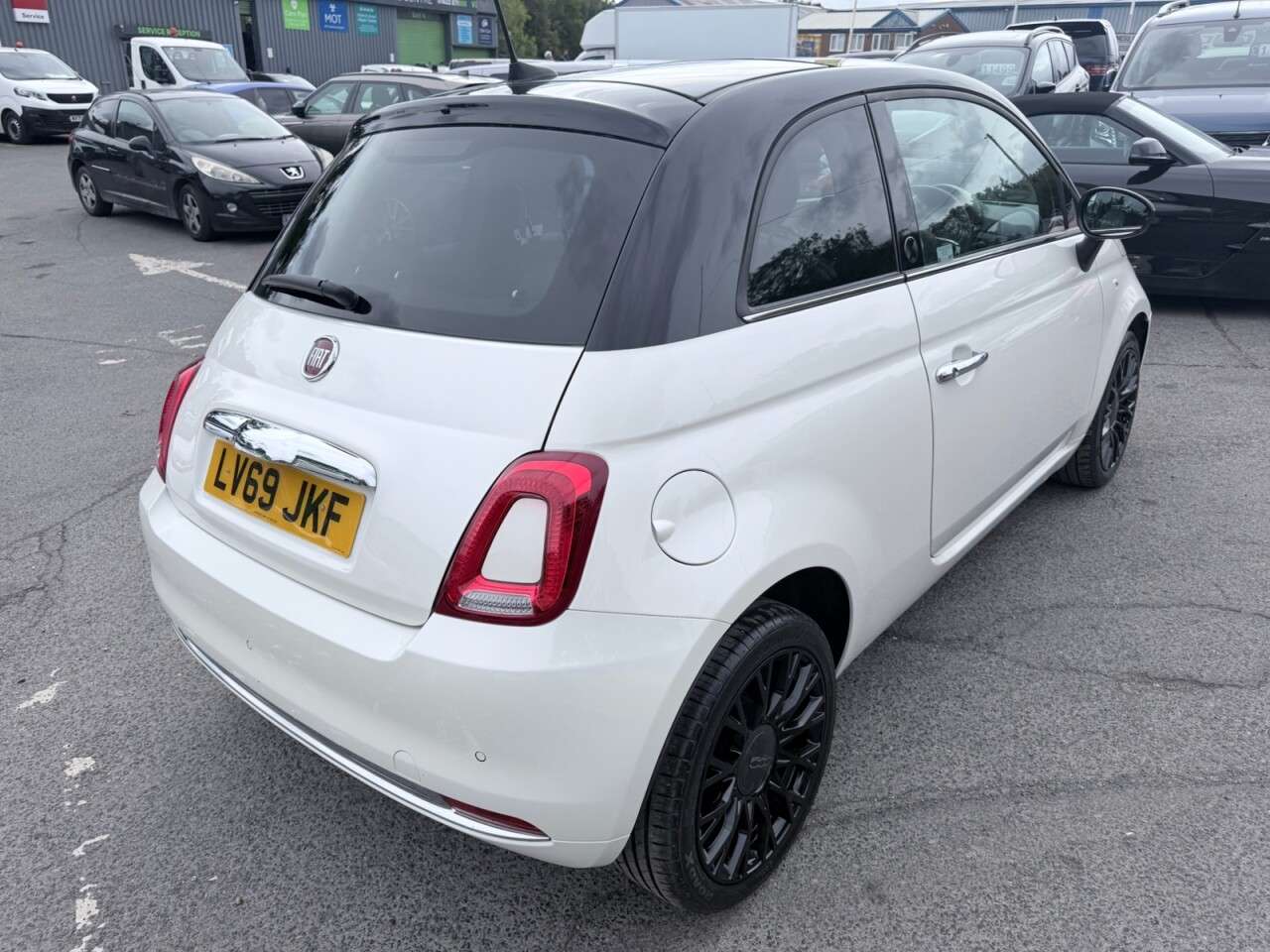 2019 FIAT 500 2019 FIAT 500