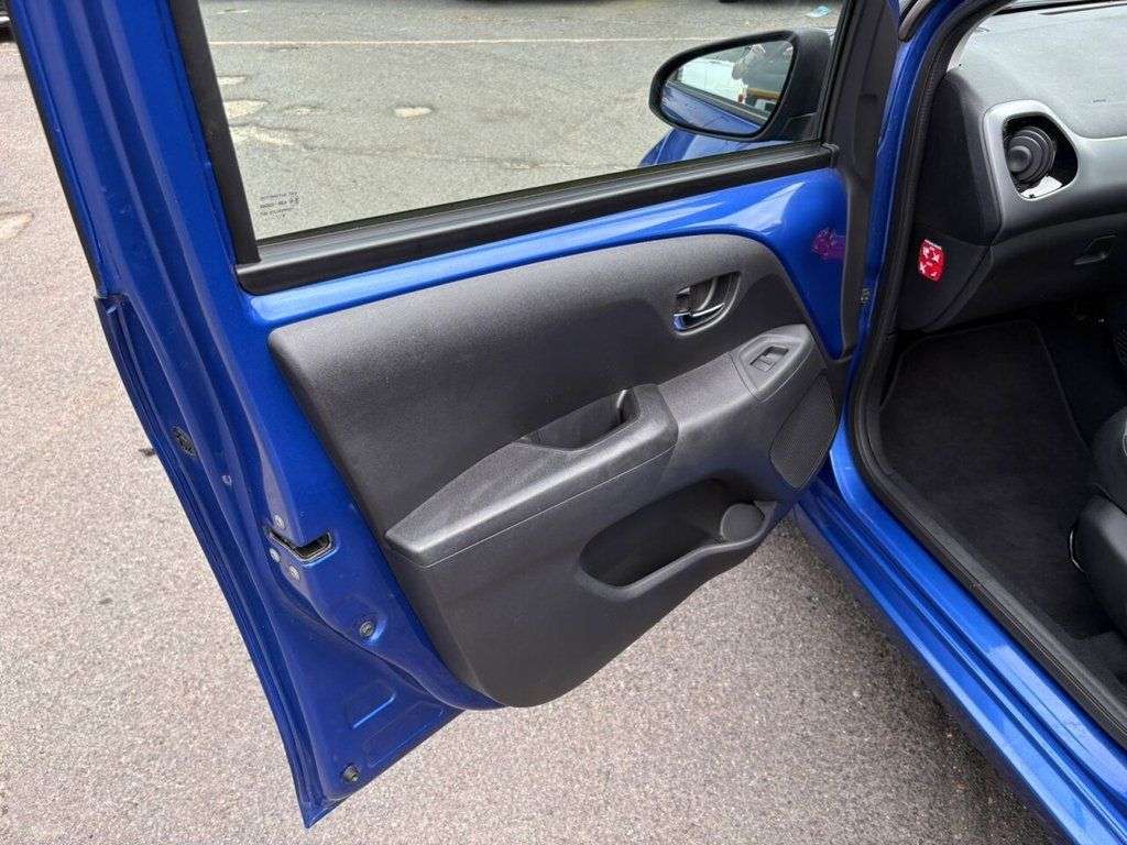 2019 TOYOTA AYGO 2019 TOYOTA AYGO