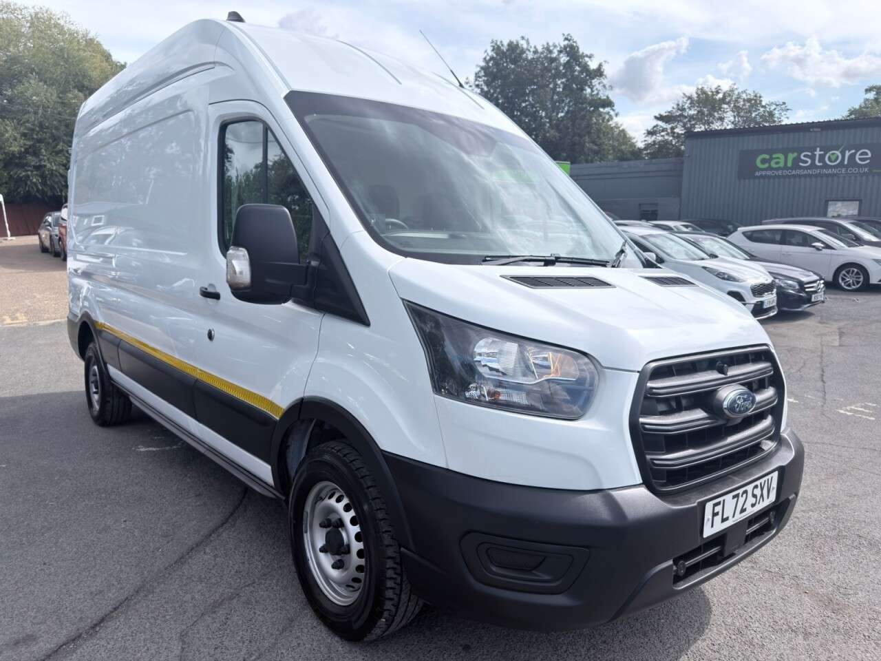 A 2022 FORD TRANSIT White 2.0 350 EcoBlue Leader L3 H3 Van, 48,500 miles, Euro 6, 6-Speed manua A 2022 FORD TRANSIT White 2.0 350 EcoBlue Leader L3 H3 Van, 48,500 miles, Euro 6, 6-Speed manua