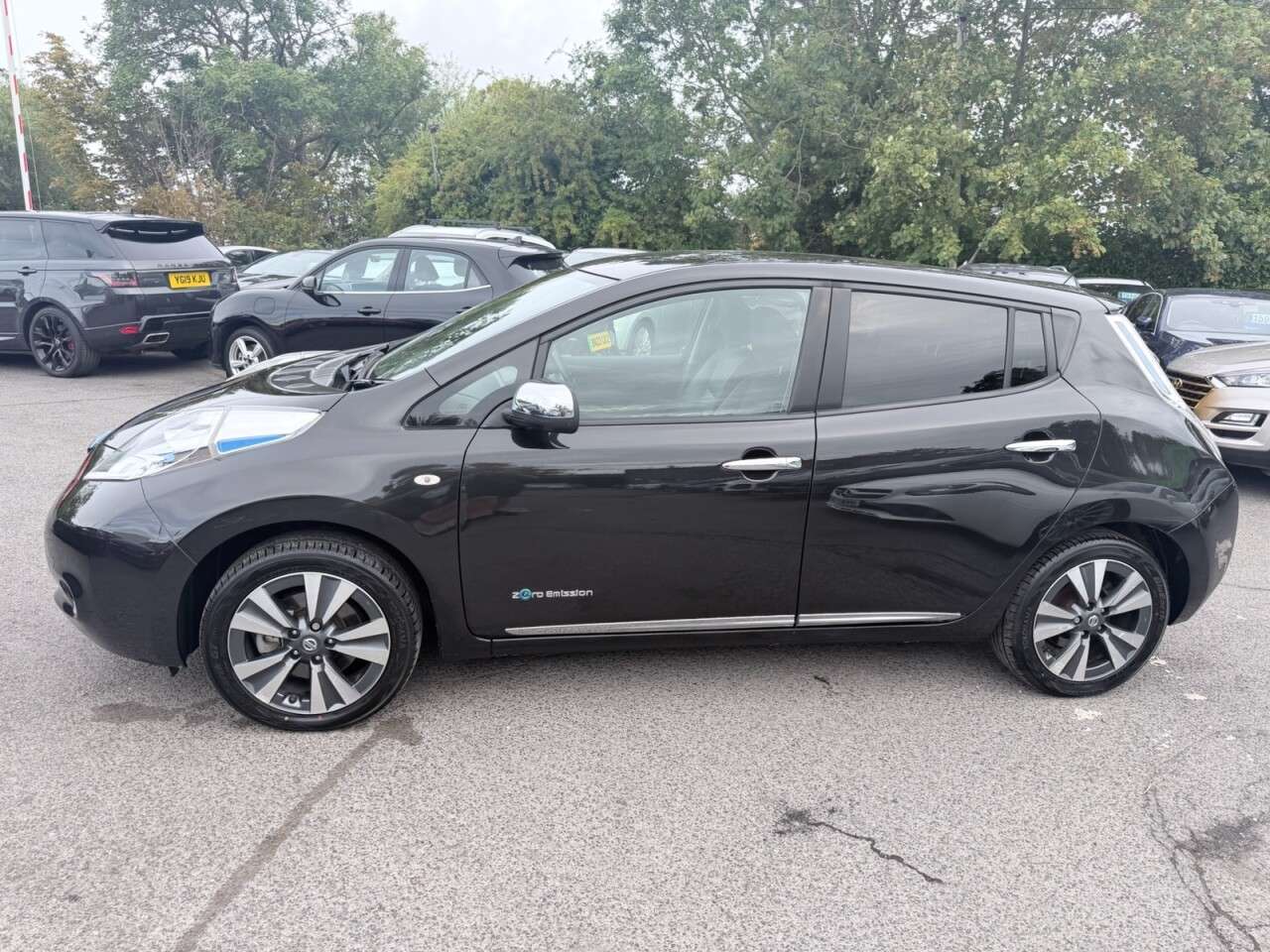 2017 NISSAN LEAF 2017 NISSAN LEAF
