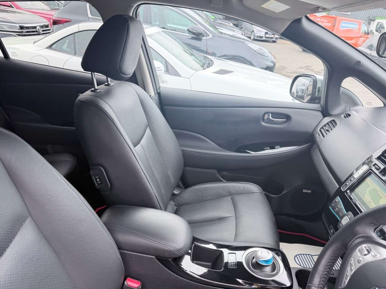 2017 NISSAN LEAF 2017 NISSAN LEAF
