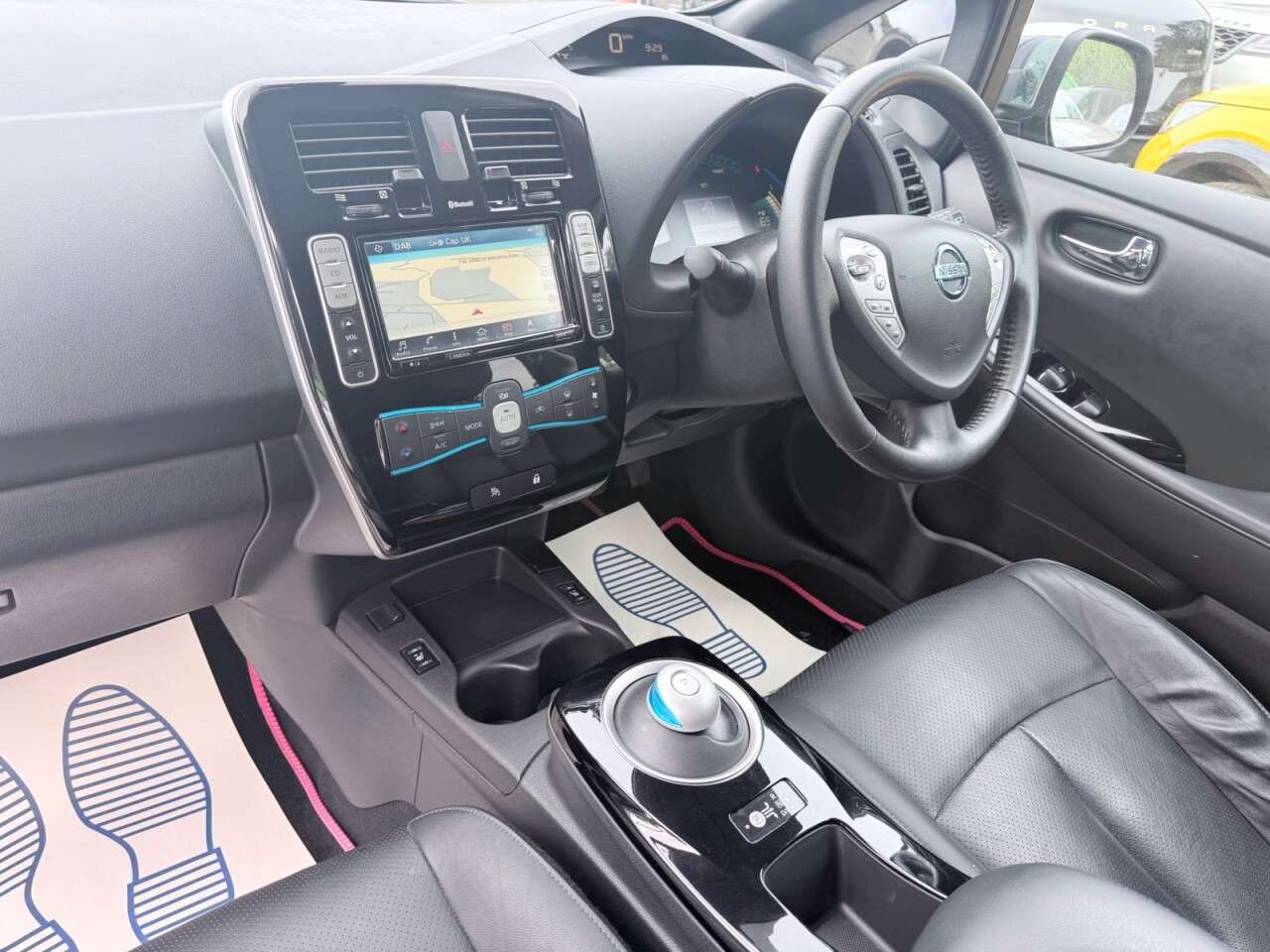 2017 NISSAN LEAF 2017 NISSAN LEAF