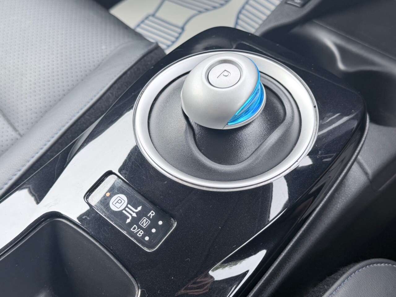 2017 NISSAN LEAF 2017 NISSAN LEAF