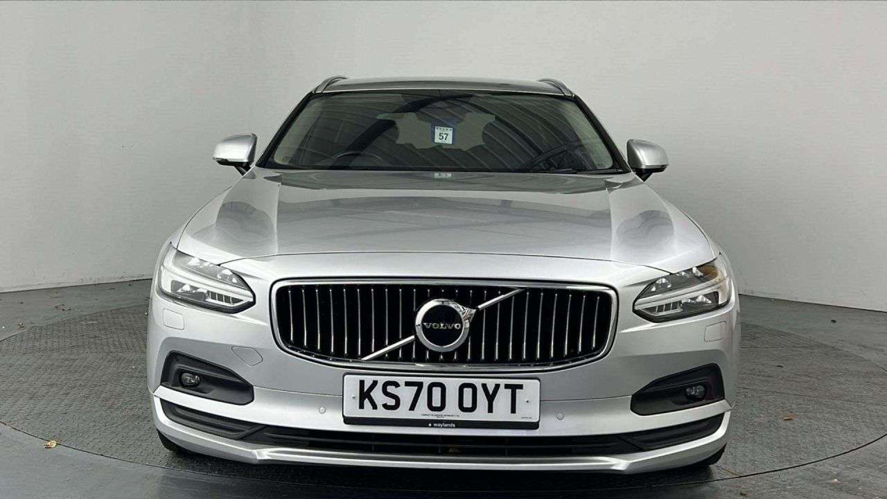 A 2020 VOLVO V90 Silver 2.0 B4 MHEV Momentum Estate, 65,600 miles, Euro 6 hybrid, Automatic, A 2020 VOLVO V90 Silver 2.0 B4 MHEV Momentum Estate, 65,600 miles, Euro 6 hybrid, Automatic,