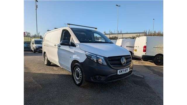 A 2021 MERCEDES-BENZ VITO White 2.0 116 CDI Progressive XLWB Van, 54,500 miles, Euro 6, Automatic, Bl A 2021 MERCEDES-BENZ VITO White 2.0 116 CDI Progressive XLWB Van, 54,500 miles, Euro 6, Automatic, Bl