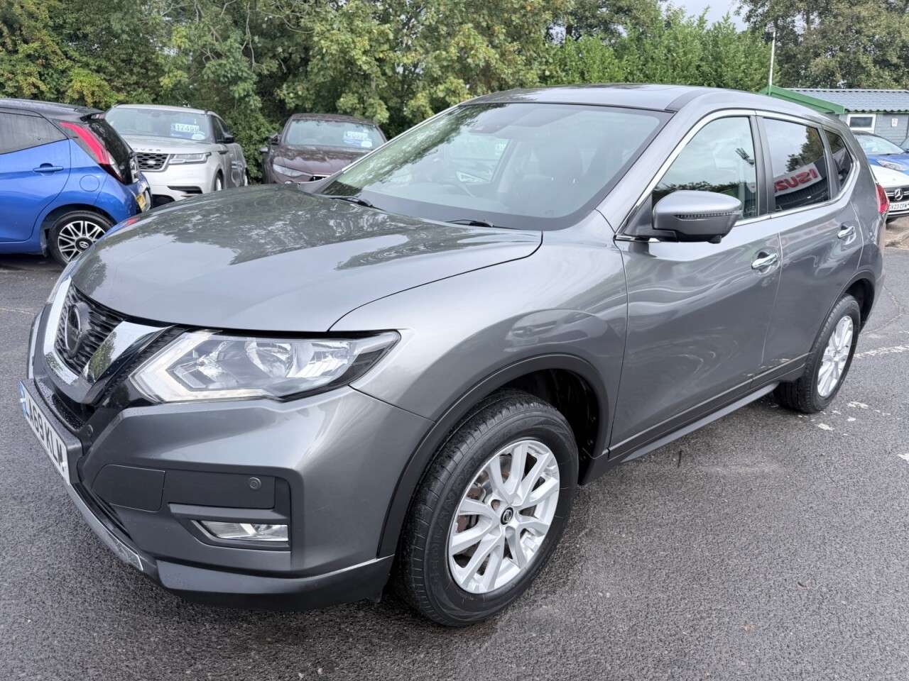 A 2020 NISSAN X-TRAIL Grey 1.7 dCi Acenta Premium SUV, 35,635 miles, Euro 6, 6-Speed manual, Pano A 2020 NISSAN X-TRAIL Grey 1.7 dCi Acenta Premium SUV, 35,635 miles, Euro 6, 6-Speed manual, Pano