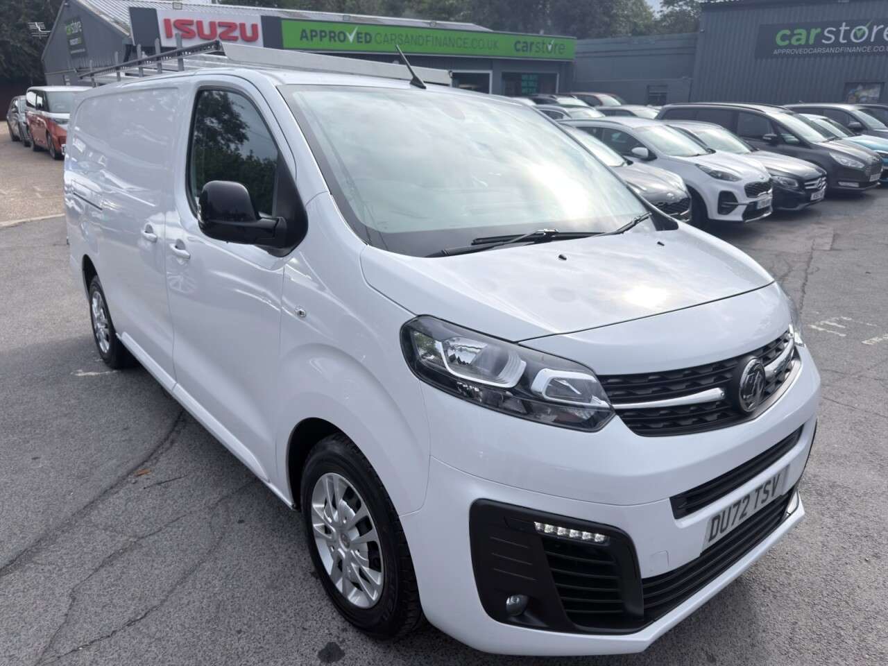 A 2022 VAUXHALL VIVARO White 1.5 Turbo D 2900 Sportive L2 H1 Van, 32,800 miles, Euro 6, 6-Speed ma A 2022 VAUXHALL VIVARO White 1.5 Turbo D 2900 Sportive L2 H1 Van, 32,800 miles, Euro 6, 6-Speed ma