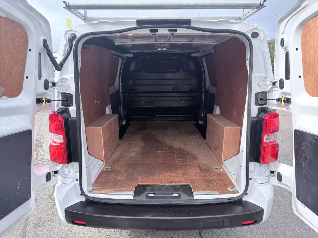 2022 VAUXHALL VIVARO 2022 VAUXHALL VIVARO