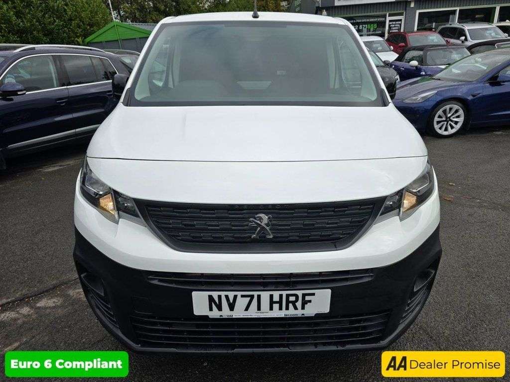 A 2021 PEUGEOT PARTNER 1.5 BlueHDi 950 Pro LWB, 58,000 miles, 1 owner, ULEZ Euro 6, 5-speed, Air C A 2021 PEUGEOT PARTNER 1.5 BlueHDi 950 Pro LWB, 58,000 miles, 1 owner, ULEZ Euro 6, 5-speed, Air C