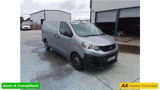 A 2022 PEUGEOT EXPERT Grey 1.5 BlueHDi 1000 Professional Premium LWB Van, 43,500 miles, Euro 6, 6 A 2022 PEUGEOT EXPERT Grey 1.5 BlueHDi 1000 Professional Premium LWB Van, 43,500 miles, Euro 6, 6