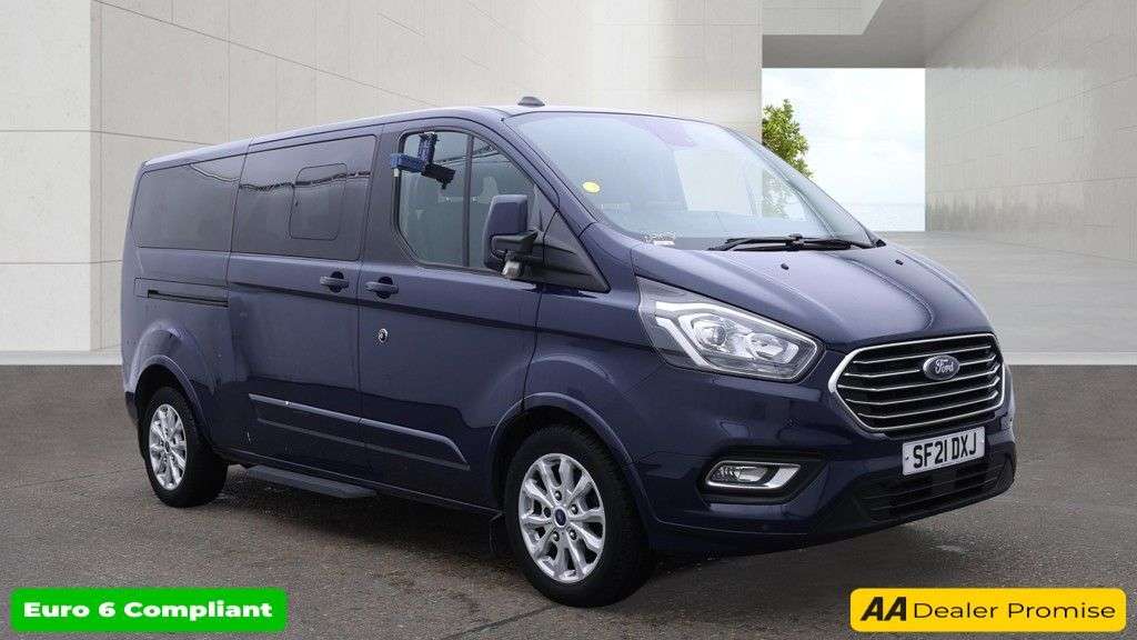 A 2021 FORD TOURNEO CUSTOM Blue 2.0 320 EcoBlue Titanium 9-Seater Minibus, 61,700 miles, Euro 6, 6-Spe A 2021 FORD TOURNEO CUSTOM Blue 2.0 320 EcoBlue Titanium 9-Seater Minibus, 61,700 miles, Euro 6, 6-Spe