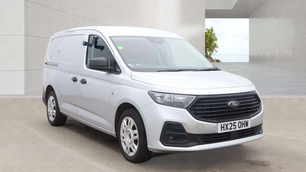 A 2025 FORD TRANSIT CONNECT Silver 1.5 250 EcoBoost Trend PHEV L2 Van, 22,100 miles, Euro 6, Automatic, A 2025 FORD TRANSIT CONNECT Silver 1.5 250 EcoBoost Trend PHEV L2 Van, 22,100 miles, Euro 6, Automatic,