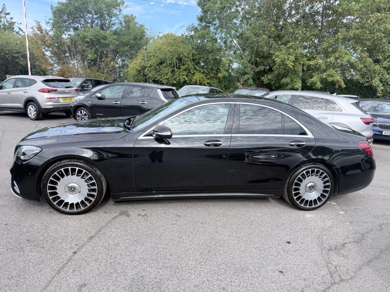 A 2017 MERCEDES-BENZ S CLASS Black S350d AMG Line Premium, 107,000 miles, Euro 6, Automatic, Leather, Ai A 2017 MERCEDES-BENZ S CLASS Black S350d AMG Line Premium, 107,000 miles, Euro 6, Automatic, Leather, Ai