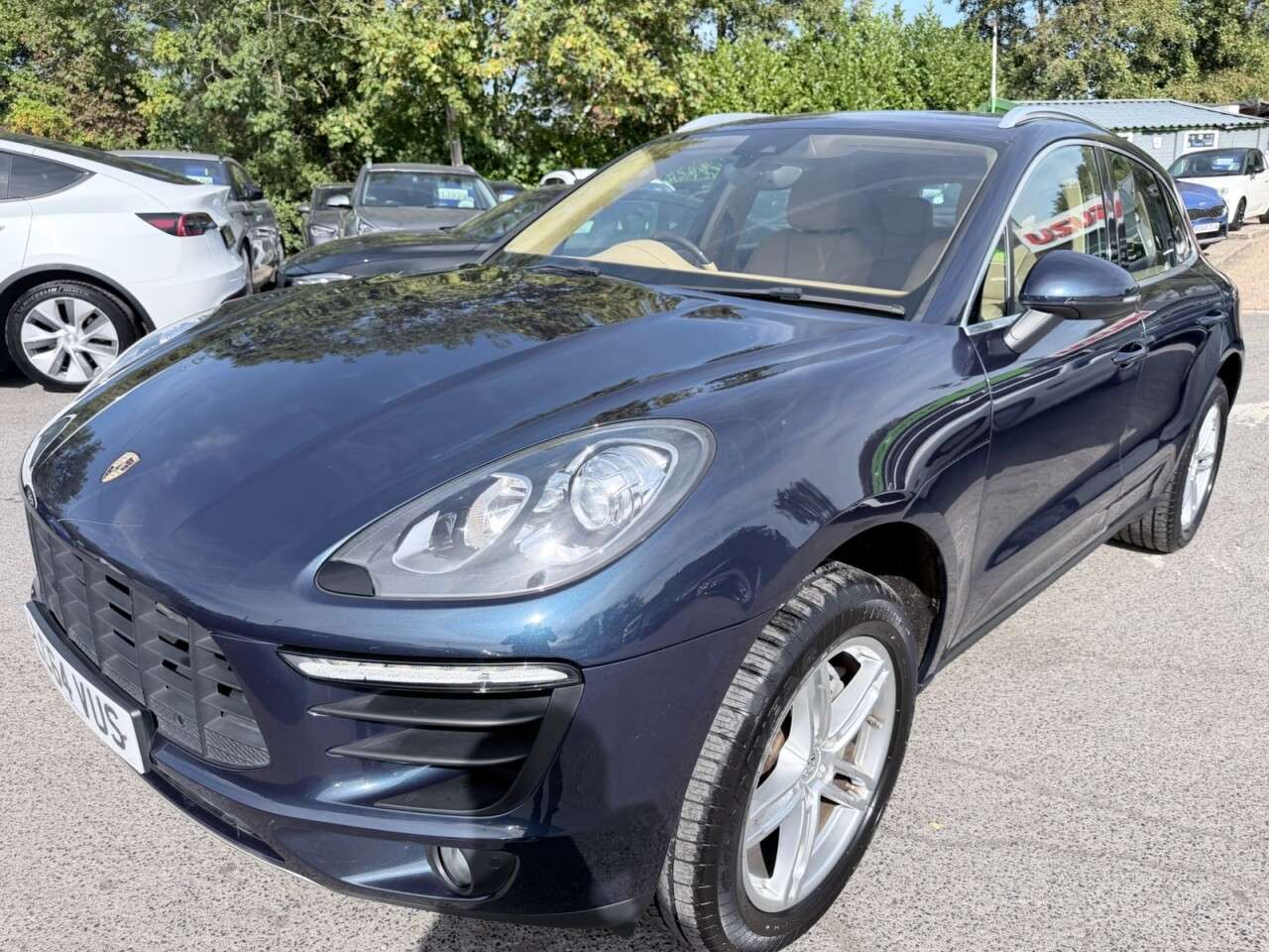 A 2015 PORSCHE MACAN Blue 3.0 TD V6 S SUV, 56,000 miles, Euro 6, Great spec, PDK 4WD, Luxor Beig A 2015 PORSCHE MACAN Blue 3.0 TD V6 S SUV, 56,000 miles, Euro 6, Great spec, PDK 4WD, Luxor Beig