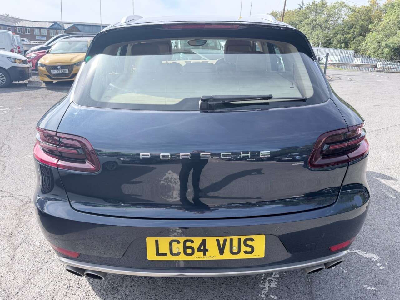 2015 PORSCHE MACAN 2015 PORSCHE MACAN