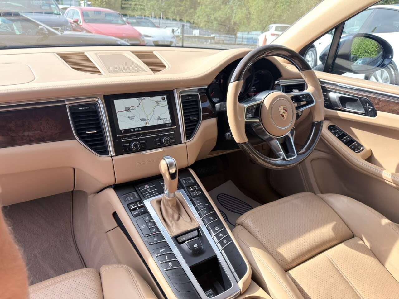 2015 PORSCHE MACAN 2015 PORSCHE MACAN