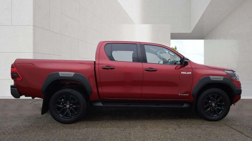 2022 TOYOTA HILUX 2022 TOYOTA HILUX