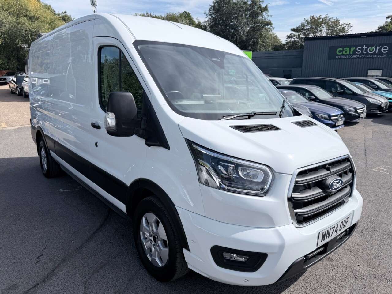 A 2024 FORD TRANSIT White 2.0 350 EcoBlue Limited L3 H2 Van, 29,500 miles, Euro 6, Automatic, S A 2024 FORD TRANSIT White 2.0 350 EcoBlue Limited L3 H2 Van, 29,500 miles, Euro 6, Automatic, S