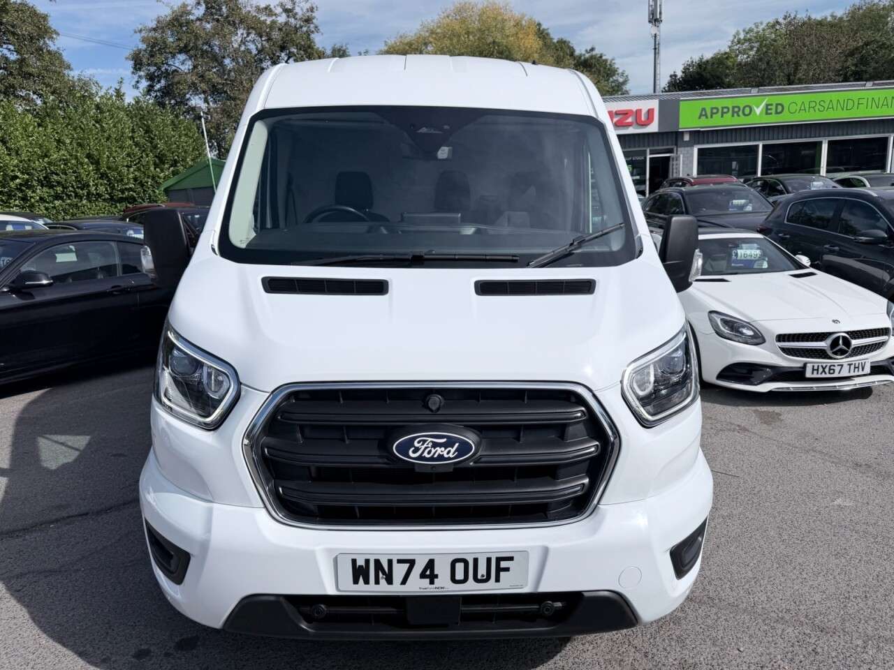 A 2024 FORD TRANSIT White 2.0 350 EcoBlue Limited L3 H2 Van, 29,500 miles, Euro 6, Automatic, S A 2024 FORD TRANSIT White 2.0 350 EcoBlue Limited L3 H2 Van, 29,500 miles, Euro 6, Automatic, S