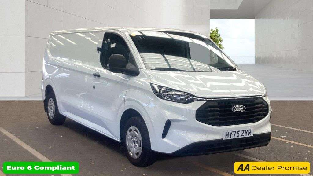 A 2025 FORD TRANSIT CUSTOM White 2.0 320 EcoBlue Trend L2 H1 Van, 12,200 miles, Euro 6, 6-Speed manual A 2025 FORD TRANSIT CUSTOM White 2.0 320 EcoBlue Trend L2 H1 Van, 12,200 miles, Euro 6, 6-Speed manual
