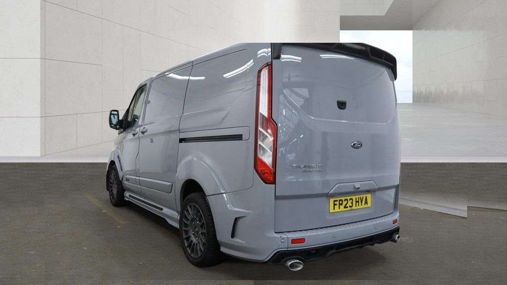 A 2023 FORD TRANSIT CUSTOM Grey 2.0 320 EcoBlue MS-RT Limited Van, 31,400 miles, Euro 6, Automatic, Sa A 2023 FORD TRANSIT CUSTOM Grey 2.0 320 EcoBlue MS-RT Limited Van, 31,400 miles, Euro 6, Automatic, Sa