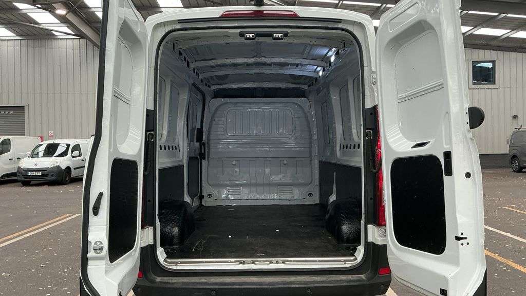 2024 MAXUS DELIVER 9 2024 MAXUS DELIVER 9