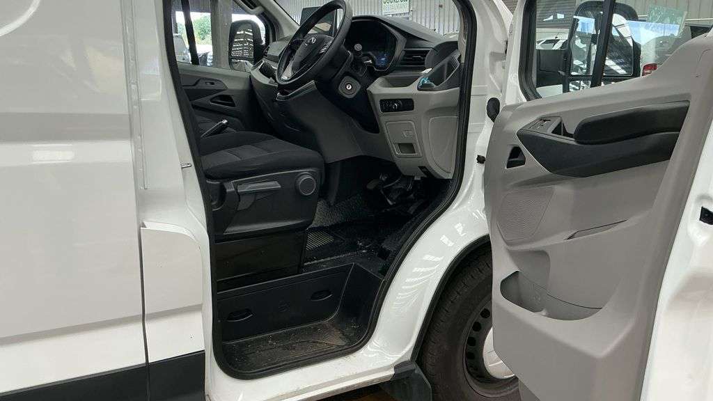 2024 MAXUS DELIVER 9 2024 MAXUS DELIVER 9