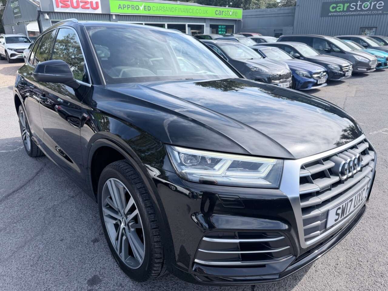 A 2017 AUDI Q5 Black 2.0 TDI S line SUV, 86,543 miles, Euro 6, S Tronic Quattro, 19in Allo A 2017 AUDI Q5 Black 2.0 TDI S line SUV, 86,543 miles, Euro 6, S Tronic Quattro, 19in Allo