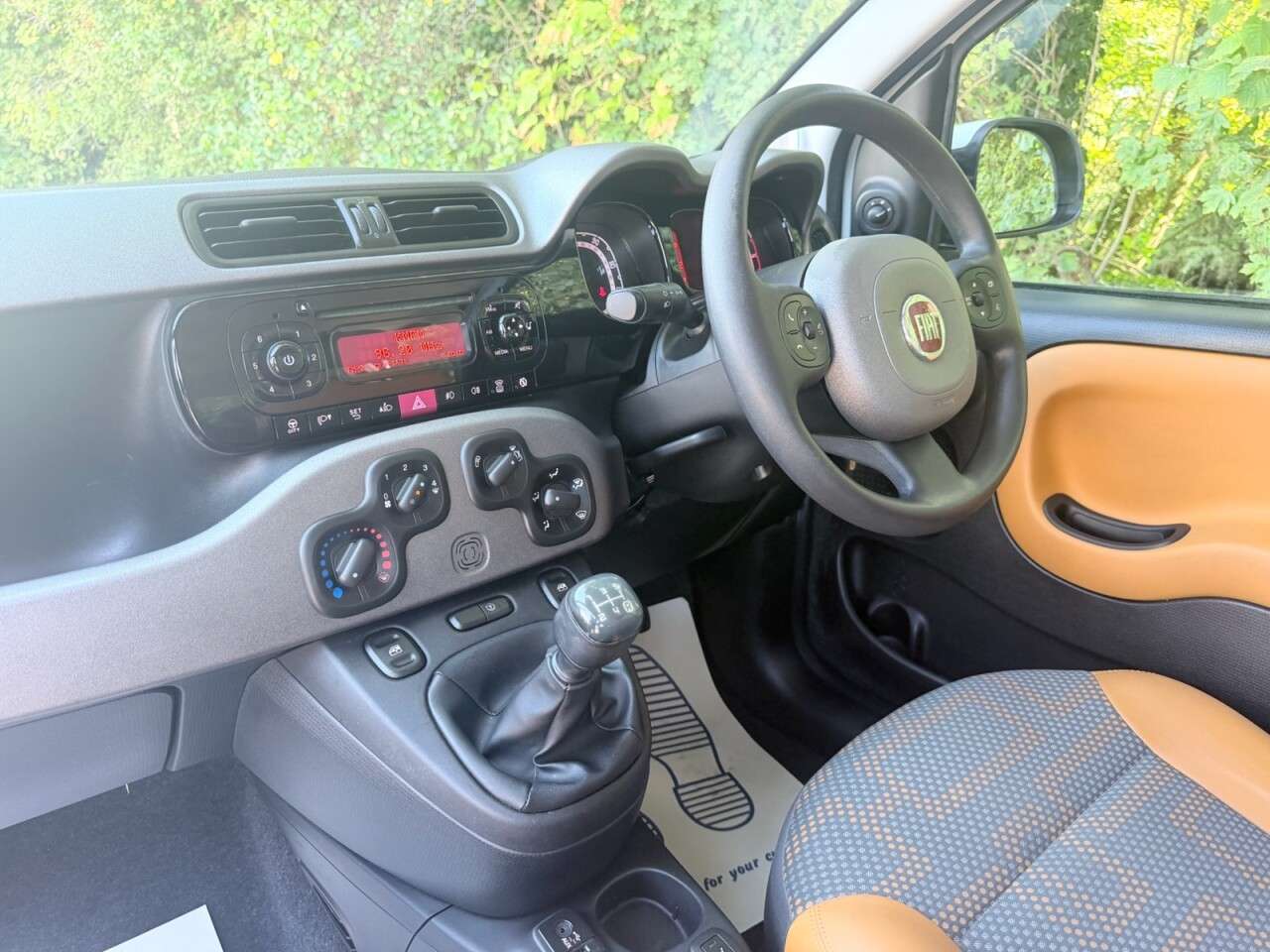 2014 FIAT PANDA 2014 FIAT PANDA