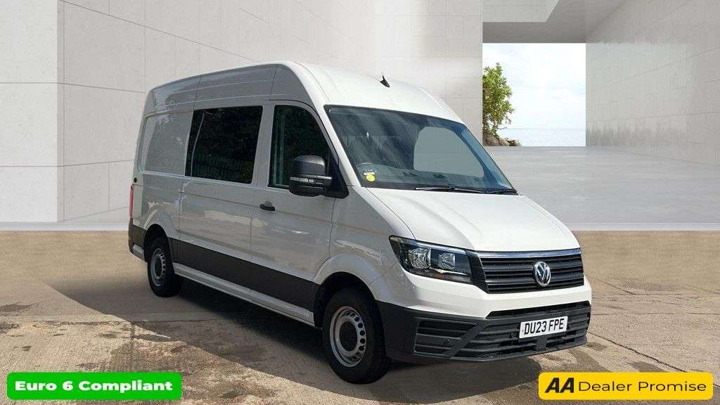 A 2023 VOLKSWAGEN CRAFTER White 2.0 TDI CR35 Trendline MWB Van, 33,800 miles, Euro 6, 6-Speed manual, A 2023 VOLKSWAGEN CRAFTER White 2.0 TDI CR35 Trendline MWB Van, 33,800 miles, Euro 6, 6-Speed manual,