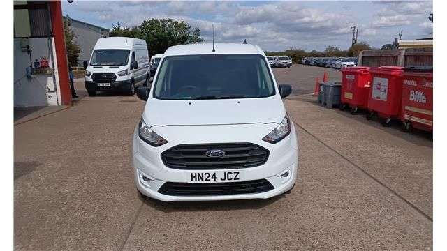A 2024 FORD TRANSIT CONNECT White 1.5 230 EcoBlue Trend L2 Van, 19,620 miles, Euro 6, 6-Speed manual, A A 2024 FORD TRANSIT CONNECT White 1.5 230 EcoBlue Trend L2 Van, 19,620 miles, Euro 6, 6-Speed manual, A