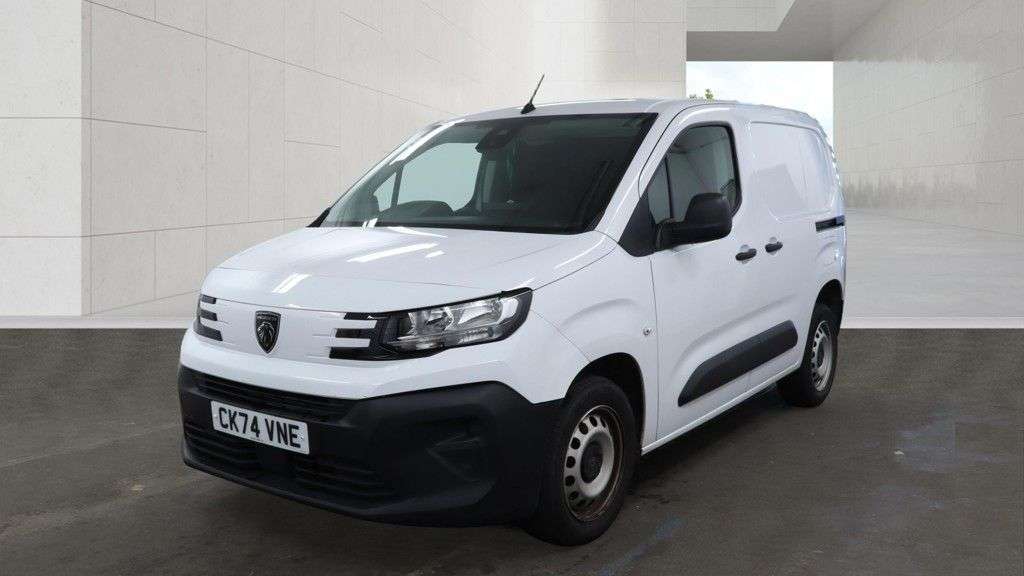 A 2024 PEUGEOT PARTNER White 1.5 BlueHDi 1000 Professional SWB Van, 21,300 miles, Euro 6, 6-Speed A 2024 PEUGEOT PARTNER White 1.5 BlueHDi 1000 Professional SWB Van, 21,300 miles, Euro 6, 6-Speed