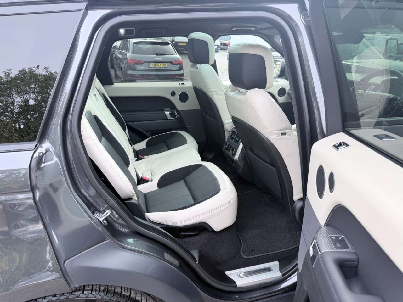 2019 LAND ROVER RANGE ROVER SPORT 2019 LAND ROVER RANGE ROVER SPORT