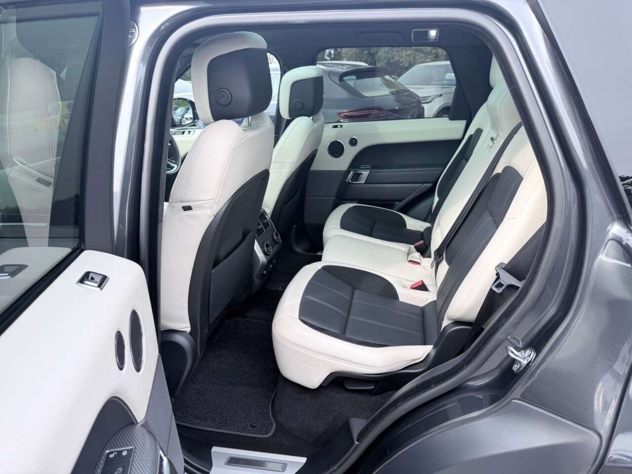2019 LAND ROVER RANGE ROVER SPORT 2019 LAND ROVER RANGE ROVER SPORT