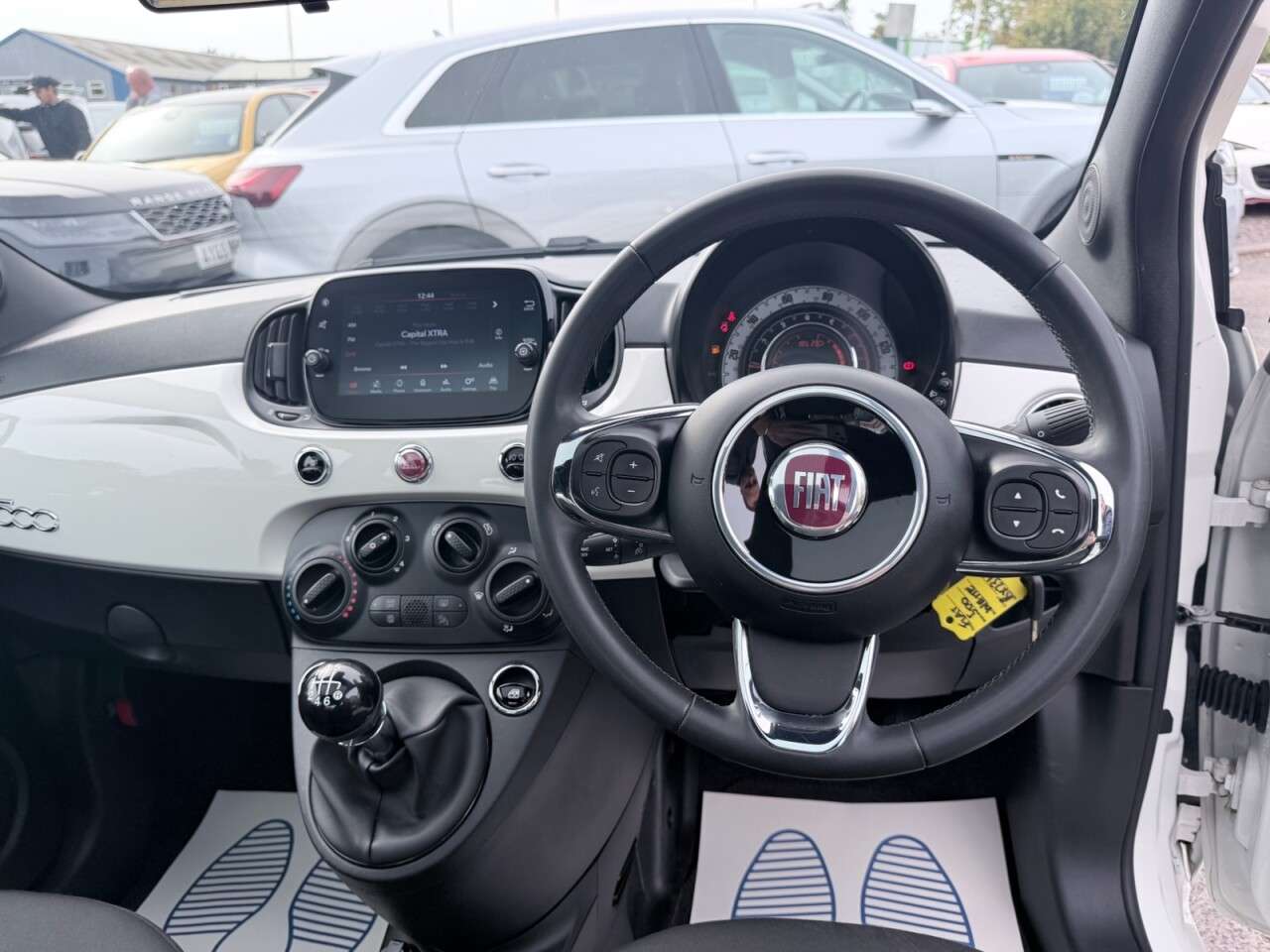 2023 FIAT 500 2023 FIAT 500