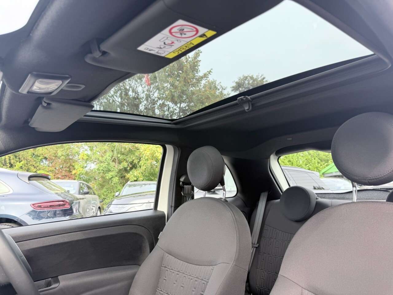2023 FIAT 500 2023 FIAT 500