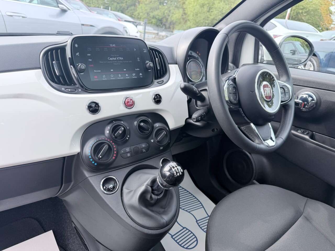2023 FIAT 500 2023 FIAT 500