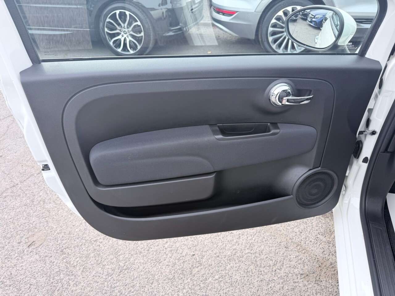 2023 FIAT 500 2023 FIAT 500