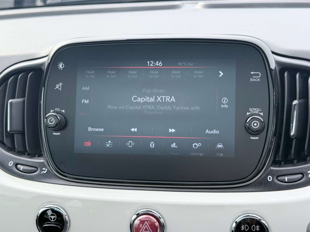 2023 FIAT 500 2023 FIAT 500