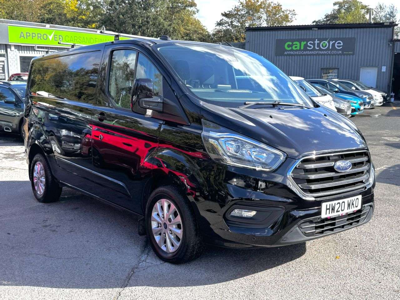 A 2020 FORD TRANSIT CUSTOM Black 2.0 280 EcoBlue Limited L1 H1 Van, 57,800 miles, Euro 6, 6-Speed manu A 2020 FORD TRANSIT CUSTOM Black 2.0 280 EcoBlue Limited L1 H1 Van, 57,800 miles, Euro 6, 6-Speed manu