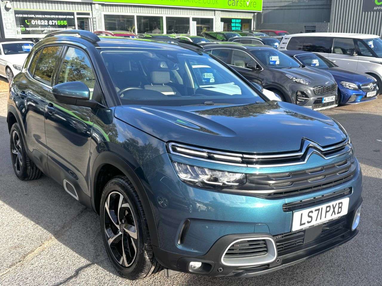 A 2021 CITROEN C5 AIRCROSS 1.2 PureTech Shine SUV 5dr Petrol AUTOMATIC EAT8 Euro 6 with a full service A 2021 CITROEN C5 AIRCROSS 1.2 PureTech Shine SUV 5dr Petrol AUTOMATIC EAT8 Euro 6 with a full service