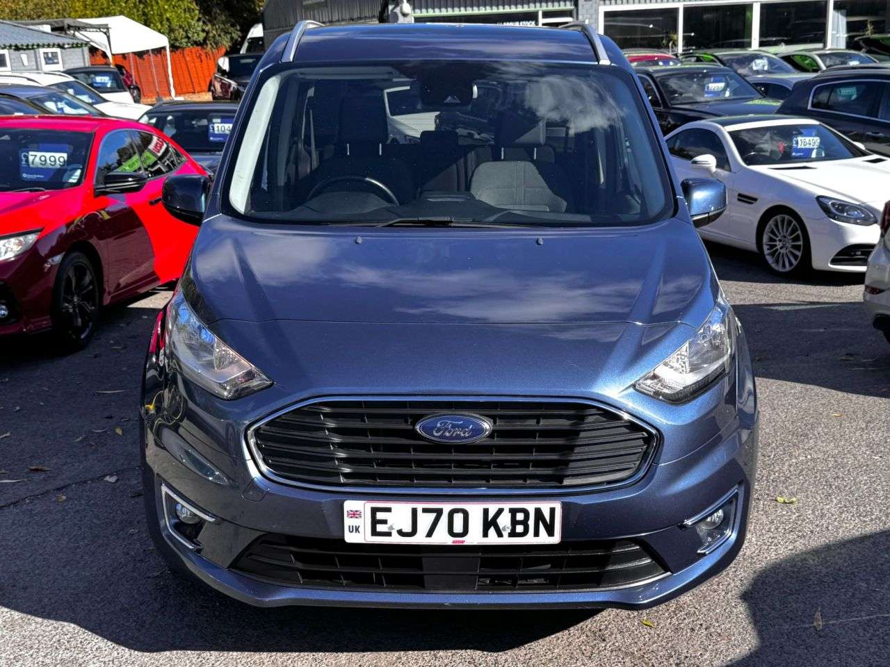 A 2020 FORD TOURNEO CONNECT 1.5 EcoBlue Titanium MPV 5dr Diesel Auto Euro 6 (s/s) (120 ps) in metallic A 2020 FORD TOURNEO CONNECT 1.5 EcoBlue Titanium MPV 5dr Diesel Auto Euro 6 (s/s) (120 ps) in metallic