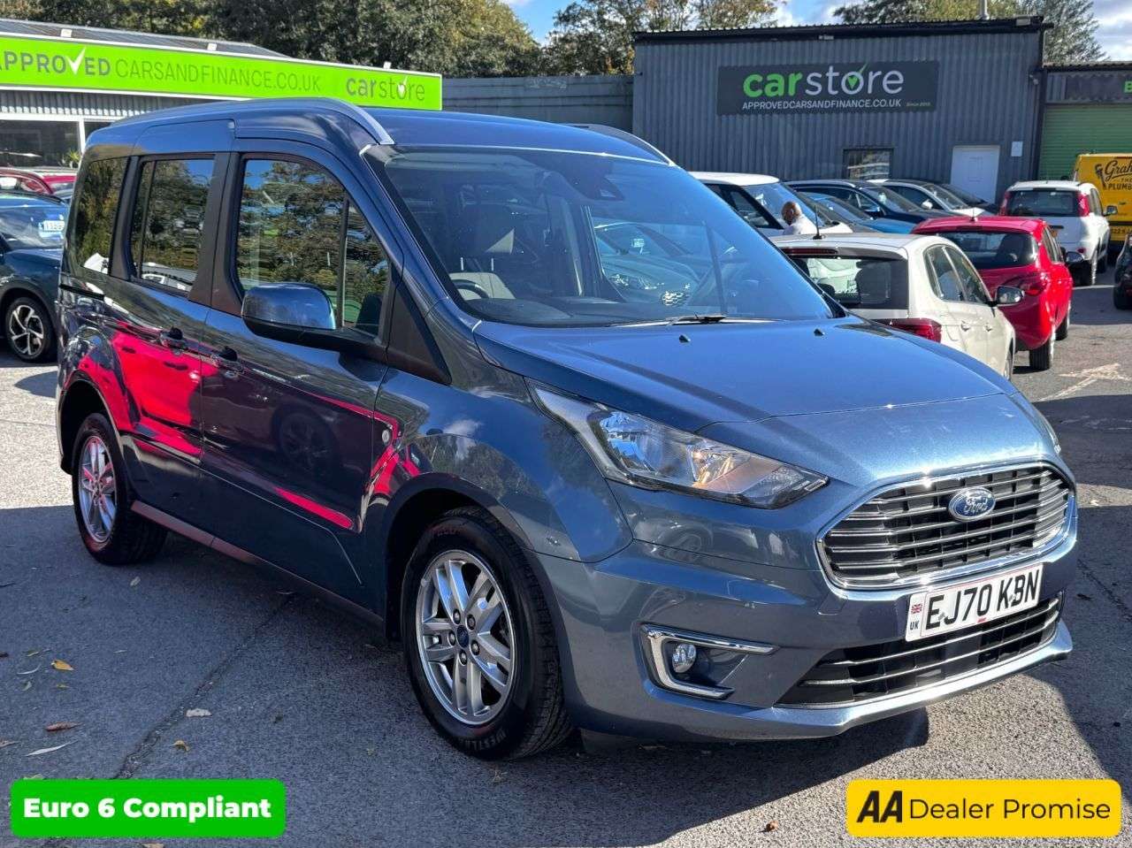 A 2020 FORD TOURNEO CONNECT 1.5 EcoBlue Titanium MPV 5dr Diesel Auto Euro 6 (s/s) (120 ps) in metallic A 2020 FORD TOURNEO CONNECT 1.5 EcoBlue Titanium MPV 5dr Diesel Auto Euro 6 (s/s) (120 ps) in metallic