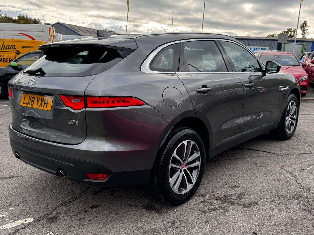 2018 JAGUAR F-PACE 2018 JAGUAR F-PACE