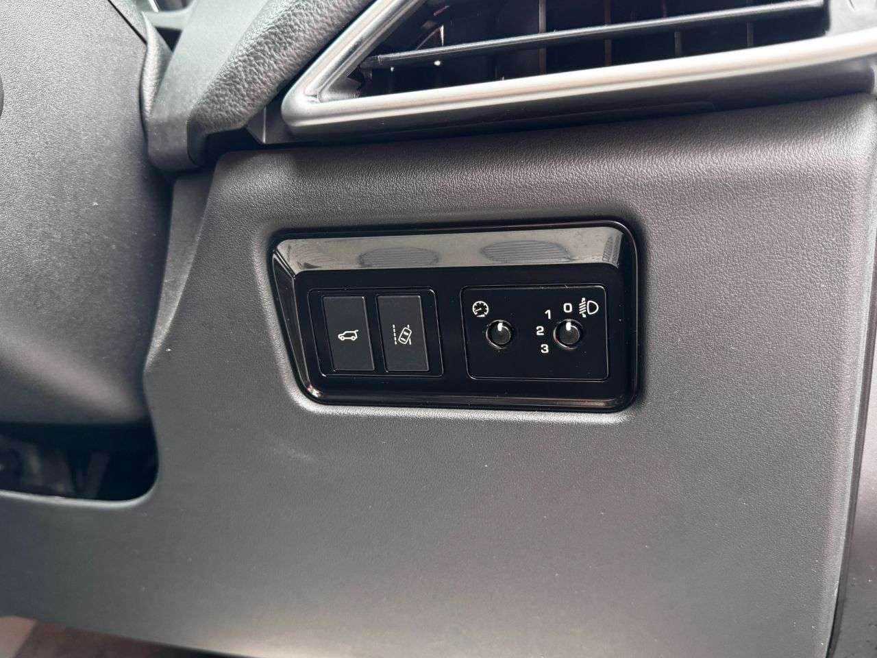 2018 JAGUAR F-PACE 2018 JAGUAR F-PACE